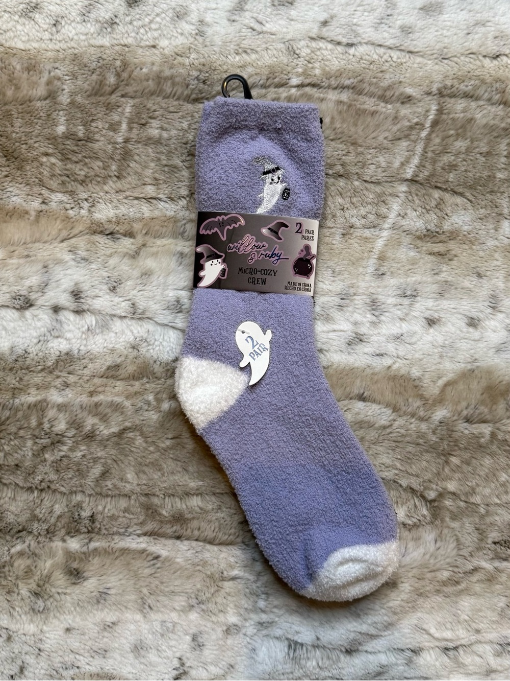 *NWT* Halloween Ghost Plush Micro-Cozy Crew Socks - 2 Pair Pack, MSRP: $12